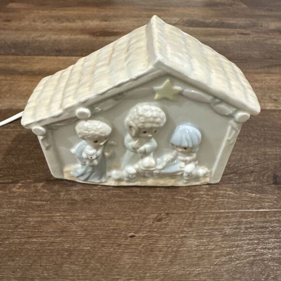 Precious Moments 1992 Porcelain Nightlight Nativity Scene Night Light Works - Picture 2 of 11